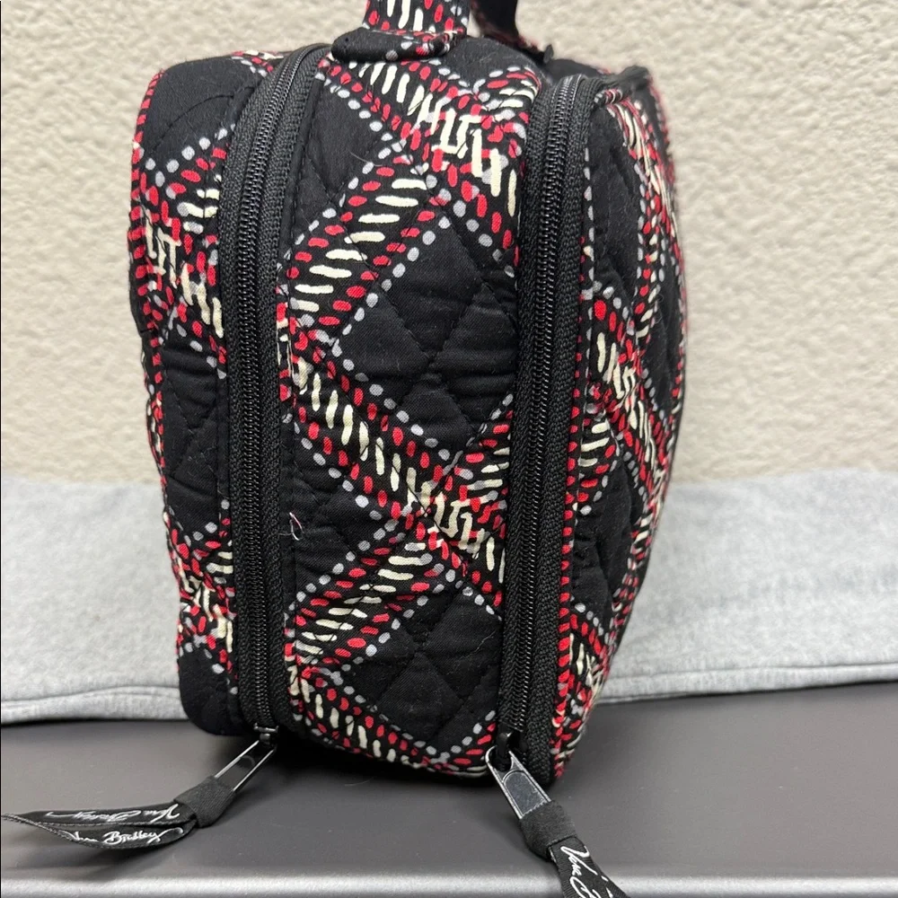 Vera Bradley Large Black and Red Quilted Cosmetic Blush and Brush Case